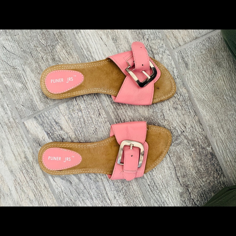 Sandals - Picture 2 of 4